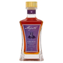  Leading Cognac Label Logo: Majesté XO Cognac